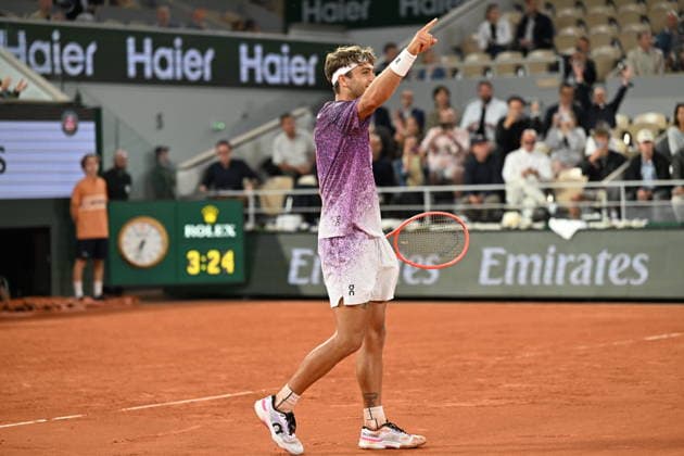 2026 French Open (Roland-Garros) - Day 11 PARIS, FRANCE - JUNE 3: Flavio Cobolli of Italy celebrates after winning against Felix Auger-Aliassime (not seen) of Canada during Men s Singles quarter-final match on the eleventh day of the French Open at Philippe-Chatrier Court in Paris, France, on June 3, 2026. Mustafa Yalcin Anadolu Paris France. Editorial use only. Please get in touch for any other usage.  Copyright: x2026xAnadoluxMustafaxYalcinx