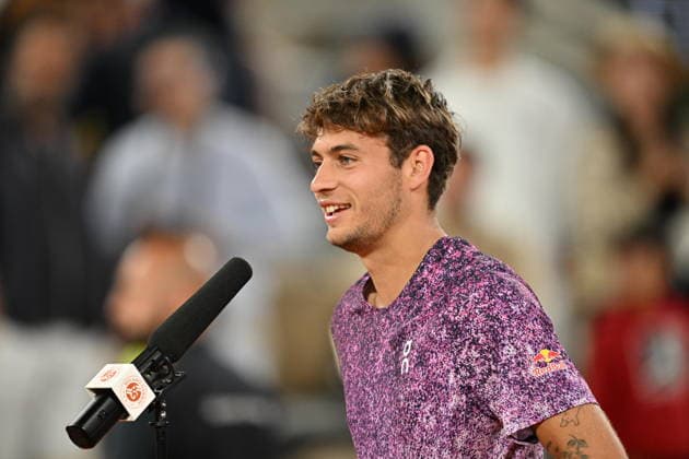 2026 French Open (Roland-Garros) - Day 11 PARIS, FRANCE - JUNE 3: Flavio Cobolli of Italy celebrates after winning the Men s Singles quarter-final match against Felix Auger-Aliassime (not seen) of Canada on the eleventh day of the French Open at Philippe-Chatrier Court in Paris, France, on June 3, 2026. Mustafa Yalcin Anadolu Paris France. Editorial use only. Please get in touch for any other usage.  Copyright: x2026xAnadoluxMustafaxYalcinx