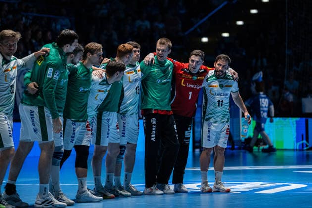 TBV Lemgo Lippe GER vs SC DHfK Leipzig GER , Handball, Daikin Handball Bundesliga, 33 Matchday, 3 6 2026, Season 2025 2026, Lemgo The players of SC DHfK Leipzig GER entering Lemgo Phoenix Contact Arena Germany