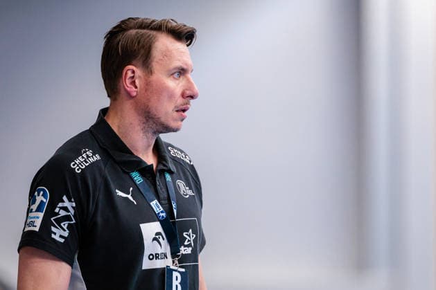 Filip Jicha THW Kiel, Coach is disappointed GER, GWD Minden vs THW Kiel, Handball, 1 Bundesliga, Matchday 33, Season 2025 2026, 03 06 2026 GER, GWD Minden vs THW Kiel, Handball, 1 Bundesliga, Matchday 33, Season 2025 2026, 03 06 2026 Minden Copyright: xEibner-Pressefoto JanxRollingerx EP_JSK