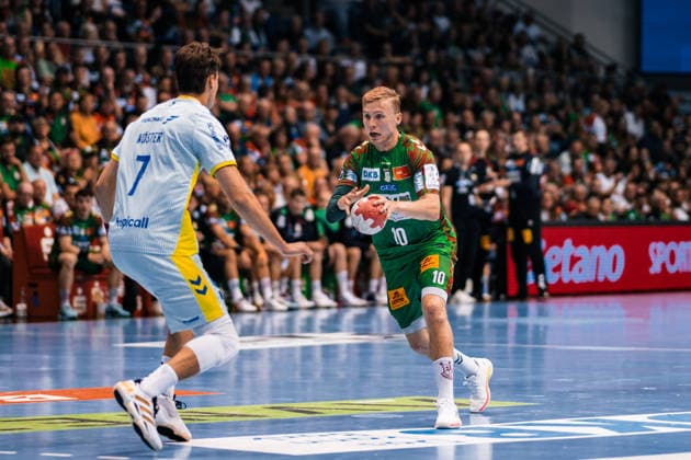 Germany HBL DAIKIN Handball Bundesliga 2025 2026, Matchday 33 SC Magdeburg vs VfL Gummersbach GETEC Arena Magdeburg Gisli Kristjansson SC Magdeburg, 10 on the ball Copyright: xTomxLauruschkatx