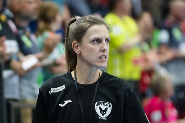 Coach Susann Müller Berlin , SV Union Halle Neustadt vs Füchse Berlin, Spreefüxxe, Handball Bundesliga Frauen, Relegation, First leg, Season 2025 26, 03 06 2026 Halle SWH Arena Sachsen Anhalt Germany