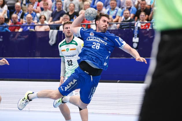 2026 06 03, xkwix, Handball, HBL, TBV Lemgo Lippe SC DHfK Leipzig, PHOENIX CONTACT arena, 33 Matchday, Season 2025 2026 Hendrik Wagner TBV Lemgo Lippe 28 at goal throw Photo xKamilxWilkowskixPressefotoKochx Nordrhein Westfalen Germany