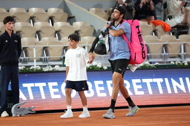ROLAND GARROS 2026 Thierry Larret MAXPPP - PARIS (75) 03 06 2026 Thierry Larret Maxppp. Tennis. Roland Garros 2026. Internationaux de France de tennis. Stade Roland Garros, Paris (75). Le 3 Juin. Court Philippe CHATRIER : Matteo BERRETINI (ITA) vs Matteo ARNALDI (ITA). PARIS (75) STADE ROLAND GARROS PARIS ILE DE FRANCE FRANCE  Copyright: xMAXPPPxThierryxLarretx TLR202606032087 TLR202606032087
