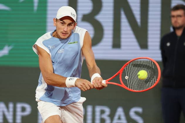 ROLAND GARROS 2026 Thierry Larret MAXPPP - PARIS (75) 03 06 2026 Thierry Larret Maxppp. Tennis. Roland Garros 2026. Internationaux de France de tennis. Stade Roland Garros, Paris (75). Le 3 Juin. Court Philippe CHATRIER : Matteo BERRETINI (ITA) vs Matteo ARNALDI (ITA). PARIS (75) STADE ROLAND GARROS PARIS ILE DE FRANCE FRANCE  Copyright: xMAXPPPxThierryxLarretx TLR202606032090 TLR202606032090