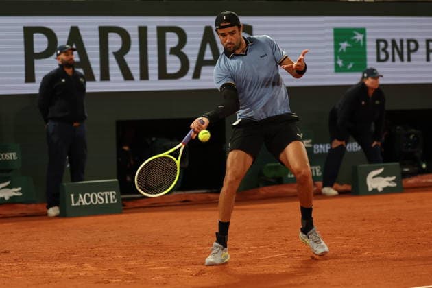 ROLAND GARROS 2026 Thierry Larret MAXPPP - PARIS (75) 03 06 2026 Thierry Larret Maxppp. Tennis. Roland Garros 2026. Internationaux de France de tennis. Stade Roland Garros, Paris (75). Le 3 Juin. Court Philippe CHATRIER : Matteo BERRETINI (ITA) vs Matteo ARNALDI (ITA). PARIS (75) STADE ROLAND GARROS PARIS ILE DE FRANCE FRANCE  Copyright: xMAXPPPxThierryxLarretx TLR202606032097 TLR202606032097