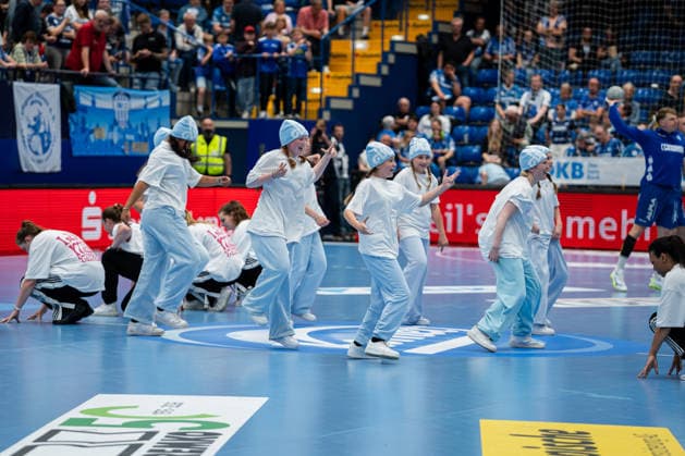 TBV Lemgo Lippe GER vs SC DHfK Leipzig GER , Handball, Daikin Handball Bundesliga, 33 Matchday, 3 6 2026, Season 2025 2026, Lemgo Taenzerinnen zur Halbzeitshow Lemgo Phoenix Contact Arena Germany
