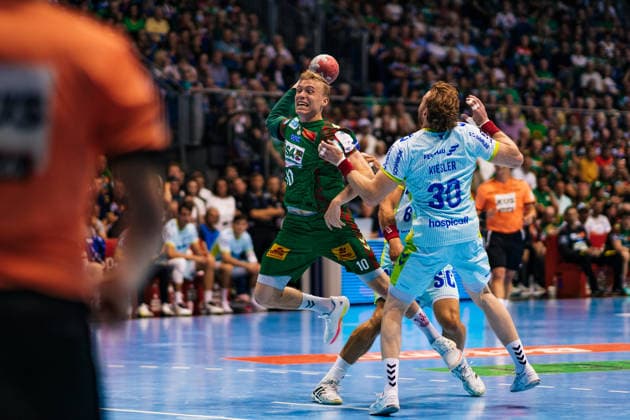 Germany HBL DAIKIN Handball Bundesliga 2025 2026, Matchday 33 SC Magdeburg vs VfL Gummersbach GETEC Arena Magdeburg Gisli Kristjansson SC Magdeburg, 10 on the ball Copyright: xTomxLauruschkatx