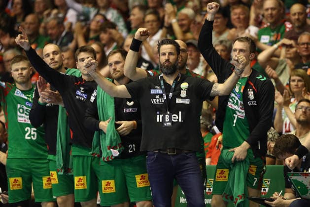 03 06 2026, xtgx, Handball, Daikin HBL, SC Magdeburg VfL Gummersbach v l Bennet Wiegert Magdeburg, Trainer Jubel, Torjubel, jubelt ueber das Tor, celebrate the goal, celebration Magdeburg