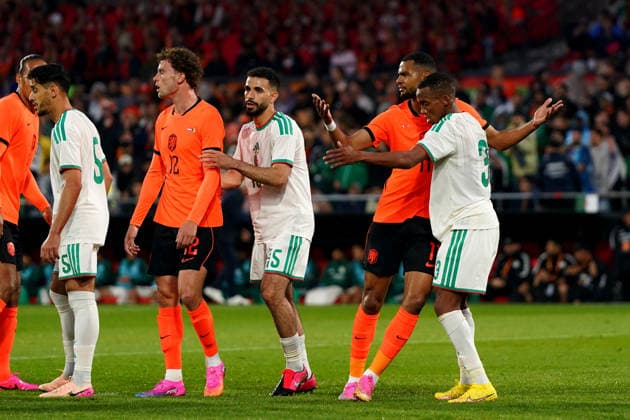 Fußball, Testspiel, Niederlande - Algerien #2 International Friendly, Länderspiel, Nationalmannschaft The Netherlands v Algeria Rotterdam - Mats Wieffer of The Netherlands, Rayan Ait-nouri of Algeria, Cody Gakpo of The Netherlands, Achref Abada of Algeria during an International Friendly match between The Netherlands and Algeria at De Kuip on 3 June 2026 in Rotterdam, The Netherlands. (VK Sportphoto Danny de Groot) Copyright: xDannyxdexGrootx