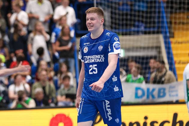 2026 06 03, xkwix, Handball, HBL, TBV Lemgo Lippe SC DHfK Leipzig, PHOENIX CONTACT arena, 33 Matchday, Season 2025 2026 Niels Versteijnen TBV Lemgo Lippe 25 raises his eyebrows in delight Photo xKamilxWilkowskixPressefotoKochx North Rhine-Westphalia Germany