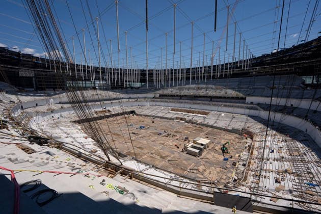 NFL, Bauarbeiten am neuen Stadion der Tennessee Titans June 3, 2026, Nashville, Tennessee, USA: Construction continues at the new Tennessee Titans stadium in Nashville. Tennessee Titans New Stadium  - ZUMAh237 20260603_zsp_h237_012 Copyright: xCamdenxHallx