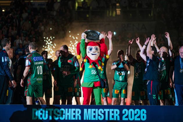 Germany HBL DAIKIN Handball Bundesliga 2025 2026, 33 matchday SC Magdeburg vs VfL Gummersbach GETEC Arena Magdeburg Championship ceremony, cup, trophy, celebration, jubilation, emotions, mascot Copyright: xTomxLauruschkatx