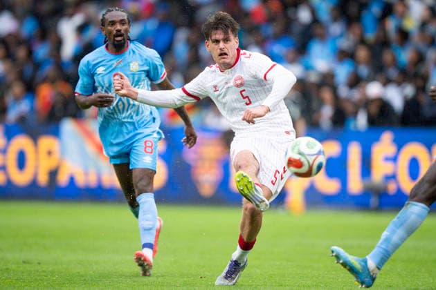 National Team Test Match DR Congo Denmark Denmark s Joakim Maehle in action with DR Congo s Samuel Moutoussamy during the national team test match between Denmark and DR Congo at Maurice Dufrasne Stadium in Liege, Belgium on Wednesday, June 3, 2026 Photo Bo Amstrup Ritzau Scanpix , Liege Belgium Mors  Copyright: BoxAmrstrupx xRitzauxScanpix BoxAmstrupx spdk20260603-225533-L
