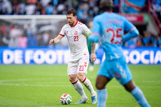 National team test match DR Congo Denmark Denmarks Pierre Emile Hoejbjerg in action with DR Congos Joris Kayembe during the national team test match between Denmark and DR Congo at Maurice Dufrasne Stadium in Liege, Belgium Wednesday, June 3, 2026 , Liege Belgium Mors  Copyright: BoxAmrstrupx xRitzauxScanpix BoxAmstrupx spdk20260603-223423-L
