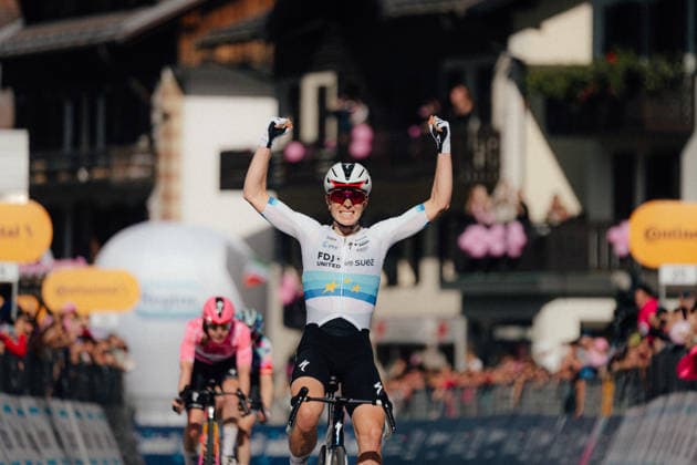 Giro Women Picture by Thomas Maheux SWpix.com 03 06 2026 - Cycling - Giro Women - Stage 5 - Longarone to Sante Stefano di Cadore - VOLLERING Demi, FDJ UNITED Suez Buja Italy Copyright: x xThomasxMaheuxxviaxSWpix.comx(t axPhotographyxHubxLtd)xThomasxMaheux SWpix.comx SWP-3197
