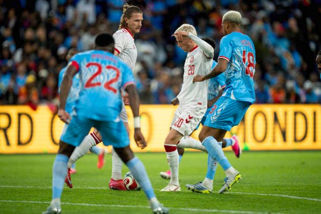 National team test match DR Congo Denmark Denmarks Albert Groenbaek and Kasper Hoegh in action with DR Congos Charles Pickel during the national team test match between Denmark and DR Congo at Maurice Dufrasne Stadium in Liege, Belgium Wednesday, June 3, 2026 , Liege Belgium Mors  Copyright: BoxAmrstrupx xRitzauxScanpix BoxAmstrupx spdk20260603-220927-L