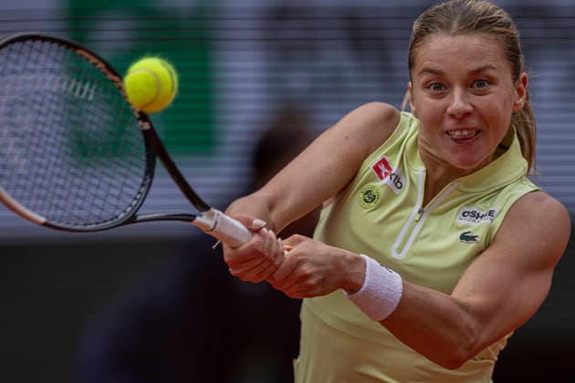 2026 French Open - Day Eleven Maja Chwalinska returns the ball against Anna Kalinskaya during the Roland Garros Grand Slam Tournament on June 3, 2026, in Paris, France. Paris France  Copyright: xRobertxSzaniszlox originalFilename:szaniszlo-notitle260603_npaSd.jpg