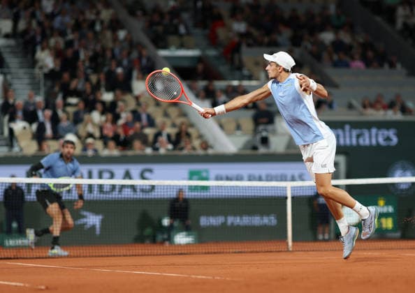 June 3, 2026, Paris, France: MATTEO ARNALDI of Italy returns a ball during his quarterfinal match against M. Berrettini of Roland Garros French Open. Arnaldi advances to the semifinals after Berrettini was forced to retire due to injury after just 1 hour and 40 minutes. Paris France - ZUMAc278 20260603_zsp_c278_066 Copyright: xMarcinxCholewinskix
