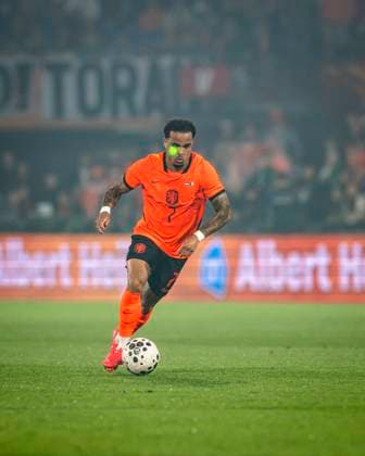 ROTTERDAM Justin Kluivert or the Netherlands will be illuminated with a laser pointer during the 2026 World Cup friendly match between the Netherlands and Algeria at Stadium De Kuip on June 3, 2026, in Rotterdam, the Netherlands Photo by Stefan Koops EYE4IMAGES DeFodi Images