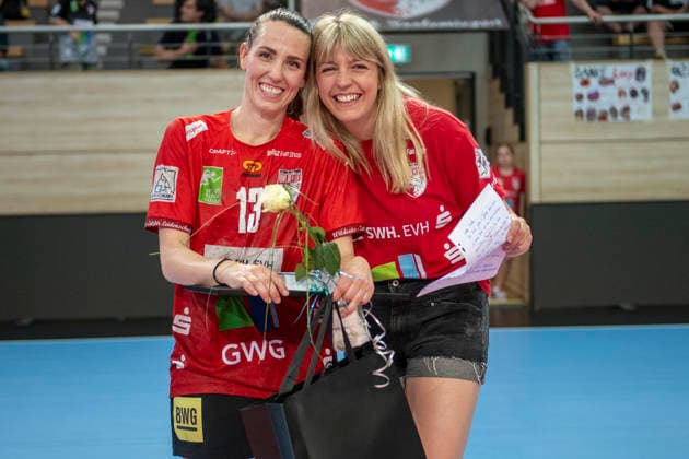 Handball Bundesliga Frauen,HBF, Saison 2025 2026 Relegation SV Union Halle Neustadt vs Spreefüchse Berlin Halle, Germany 03 June 2026 In the picture from left Madeleine Östlund Oestlund Halle and Ilona Kieffer Halle laughing, smiling, in a good mood, grinning, grinning, Halle Saale SWH Arena Sachsen Anhalt Germany