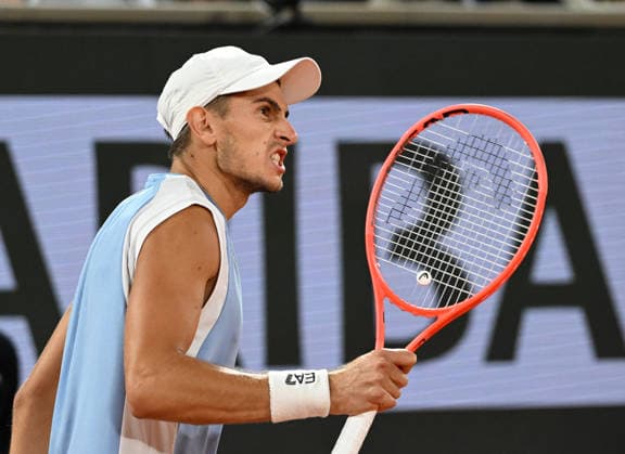 Franch Open 2026 French Open Paris Roland Garros Day 11 03.06.2026 Matteo Arnaldi (ITA) wins quarter final as compatriot Matteo Berrettini retires Photo:- Roger Parker International Sports Fotos Ltd PARIS FRANCE Copyright: xx