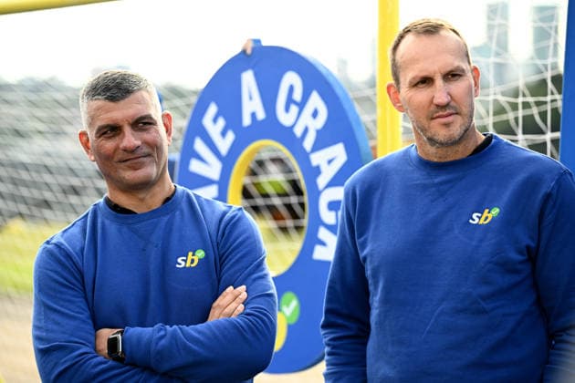 SPORTSBET WORLD CUP CAMPAIGN LAUNCH, Former Scocceroos John Aloisi and Mark Schwarzer during a Sportsbet promotional event ahead of the FIFA 2026 World Cup, at Cockatoo Island in Sydney, Thursday, June 4, 2026. (AAP Image) NO ARCHIVING NO ARCHIVING SYDNEY NEW SOUTH WALES AUSTRALIA  Copyright: xAAPxIMAGEx 20260604135463072507