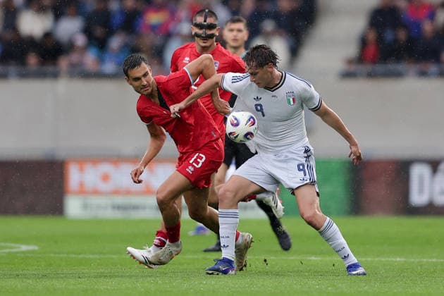 Dirk Carlson Luxembourg 13 in duel with Pio Esposito Italy 9 , Shirt pull Soccer, Season 2025 2026, Friendly match, International match 03 06 2026 National team Luxembourg Italy LUX vs ITA Stade de Luxembourg, Luxembourg