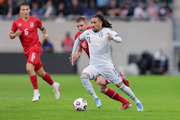 Luca Koleosho Italy 11 in duel with Laurent Jans Captain Luxembourg 18 Football, Season 2025 2026, Friendly match, International match 03 06 2026 National team Luxembourg Italy LUX vs ITA Stade de Luxembourg, Luxembourg