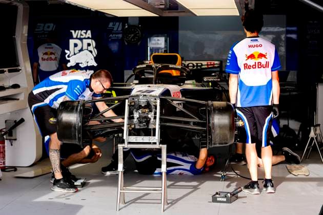 MONACO Mechanics at work on the car of Formula 1 driver Arvid Lindblad or Visa Cash App Racing Bulls Formula One Team during the Formula 1 Monaco Grand Prix on the Monaco Street Circuit on June 4, 2026 in Monaco, Monaco Photo by DeFodi Images