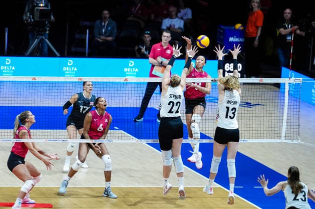 2026 Women s Volleyball Nations League - Day1 Alexa Gray of Canada competes during the 2026 Women s Volleyball Nations League match between Germany and Canada at Videotron Centre in Quebec City, Canada, on June 3, 2026. Quebec City Quebec Canada  Copyright: xYuanxTianx originalFilename:tian-2026wome260603_npo7k.jpg