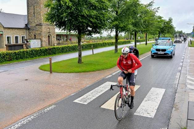 Tour de Wallonie 2026 Stage 4 EUPEN, BELGIUM - JUNE 04 : De Lie Arnaud (BEL) of Lotto Intermarche during stage 4 of the 47th edition of Ethias Tour de Wallonie an UCI ProSeries 2.Pro cycling road race stage for Men Elite of 166.7 km with start in Dison and finish in Eupen on June 4, 2026 in Eupen, Belgium, 04 06 2026 ( Motordriver Pieter Van Herzele - Eupen Belgium  Copyright: xSesx