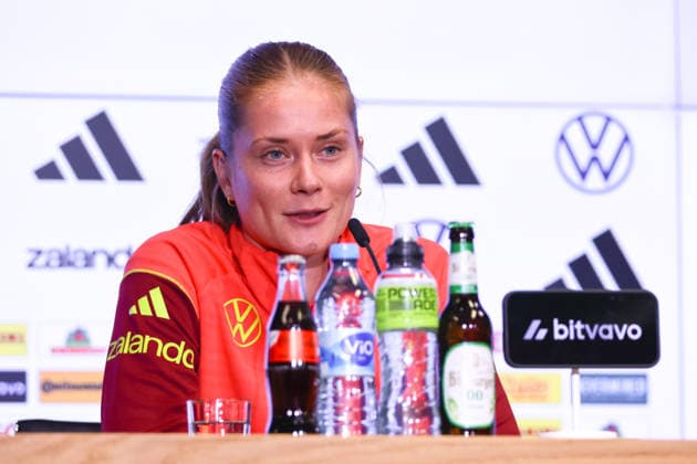 Cologne, Germany 04 06 2026 Training of the DFB women final press conference before the World Cup qualifier Germany vs Norway In the picture Sjoeke Nüsken Nuesken Germany at the final press conference in Cologne Copyright: HMBxMedia MadeleinexFantini