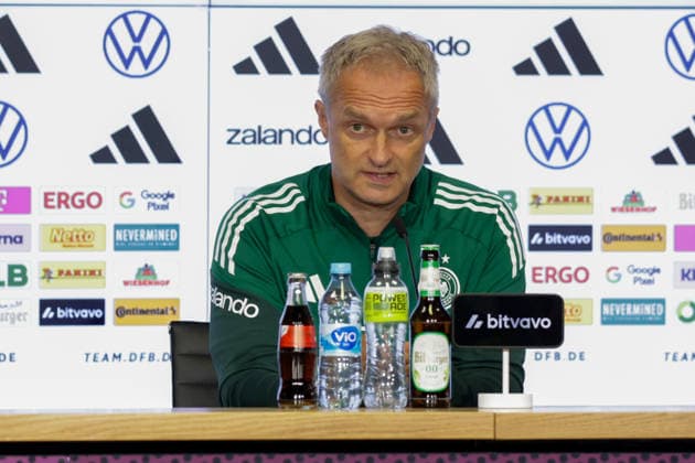 04 06 2026, xgrfx, Football DFB Media Dates, German Womens National Team Press Conference and Final Training v l Christian Wück German Womens National Team DFL DFB REGULATIONS PROHIBIT ANY USE OF PHOTOGRAPHS as IMAGE SEQUENCES and or QUASI VIDEO Cologne