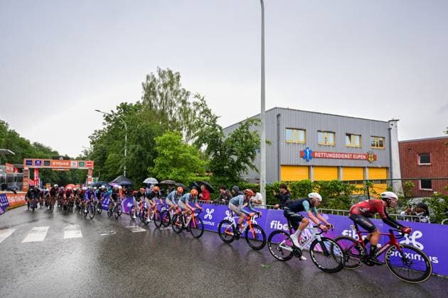 The pack of riders pictured in action during the fourth stage of the Tour De Wallonie cycling race, from Dison to Eupen (166,7 km), on Thursday 04 June 2026. DAVIDxPINTENS  x175941441x