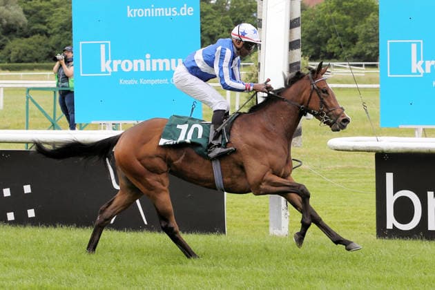 04 06 2026, Iffezheim, Baden Wuerttemberg, GER Sayidah Toronado with Eduardo Pedroza wins racecourse Baden Baden, Iffezheim horse, jockey, Sayidah Toronado, Pedroza, victory, finish, finish 260604B981IFFEZHEIM JPG