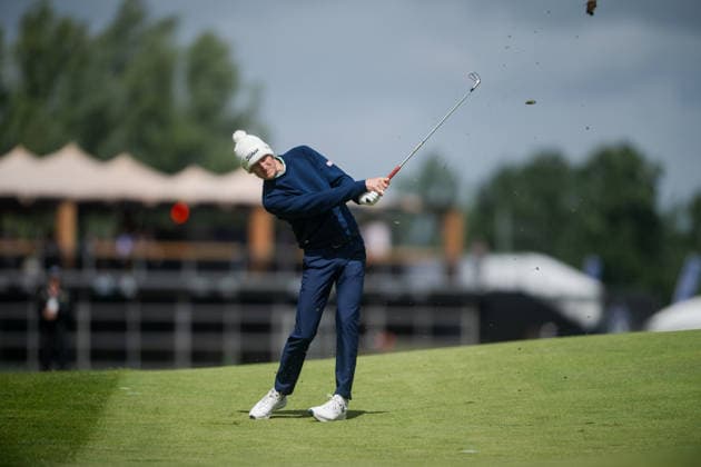 KLM Open - Round 1 Marcus Kinhult of Sweden plays his second shot from the bunker of the 10th hole during the first round of the KLM Open at The International in Amsterdam, Netherlands, on June 4, 2026. Amsterdam Netherlands  Copyright: xAndyxAstfalckx originalFilename:astfalck-klmopenr260604_npXon.jpg