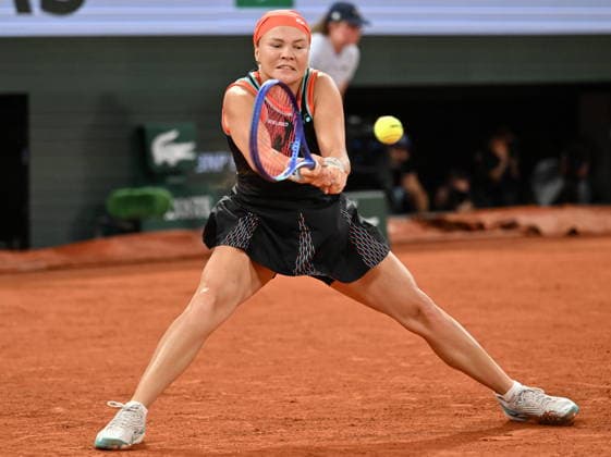 2026 French Open (Roland-Garros) - Day 12 PARIS, FRANCE - JUNE 4: Diana Shnaider competes against Maja Chwalinska of Poland during their women s singles semi-final match on the twelfth day of the French Open at Philippe-Chatrier Court in Paris, France, on June 4, 2026. Mustafa Yalcin Anadolu Paris France. Editorial use only. Please get in touch for any other usage.  Copyright: x2026xAnadoluxMustafaxYalcinx