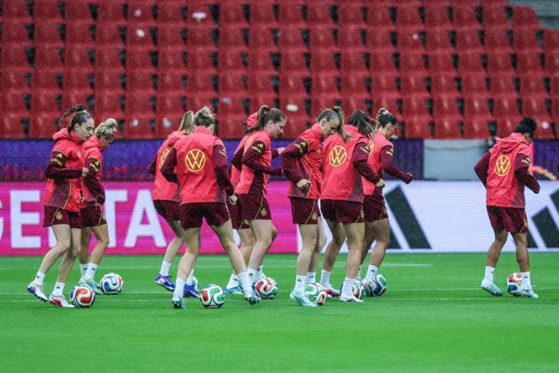 Sport, Football, World Cup Qualification Europe Women Season 2026 Final training Germany before the match against Norway 04 06 2026, RheinEnergeieSTADION The players at the final training session Cologne RheinEnergieSTADION North Rhine-Westphalia Germany