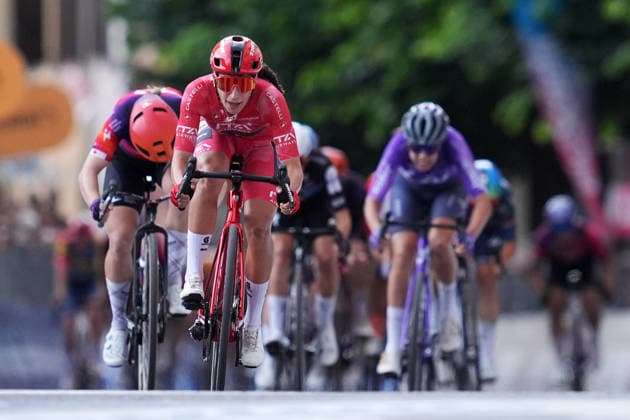 Italy™s Elisa Balsamo of Lidl - Trek™s stage winner during Stage 6 of the Giro d™Italia Women, from Ala to Brescello, Italy, Thursday, June 4, 2026  Copyright: xDavidexSpada LaPressex