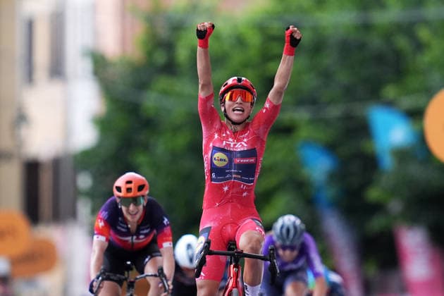 Italy™s Elisa Balsamo of Lidl - Trek™s stage winner during Stage 6 of the Giro d™Italia Women, from Ala to Brescello, Italy, Thursday, June 4, 2026  Copyright: xDavidexSpada LaPressex