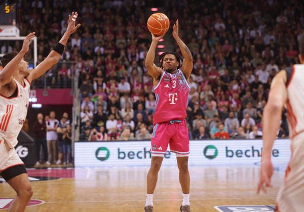 Zachery Cooks Telekom Baskets Bonn vs FC Bayern Munich Munich Basketball Playoffs Semi-Final Game 3 Season 2025 26