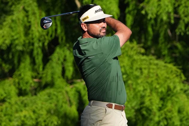 DUBLIN, OH - JUNE 04: Jason Day of Australia plays his shot from the second tee during first round of the Memorial Tournament on June 04, 2026 at the Muirfield Village Golf Club in Dublin, Ohio. (Photo by Jason Mowry Icon Sportswire) GOLF: JUN 04 PGA, Golf Herren the Memorial Tournament presented by Workday EDITORIAL USE ONLY Icon260604007