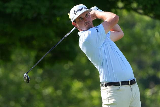 DUBLIN, OH - JUNE 04: J.T. Poston of United States plays his shot from the fifth tee during first round of the Memorial Tournament on June 04, 2026 at the Muirfield Village Golf Club in Dublin, Ohio. (Photo by Jason Mowry Icon Sportswire) GOLF: JUN 04 PGA, Golf Herren the Memorial Tournament presented by Workday EDITORIAL USE ONLY Icon260604017