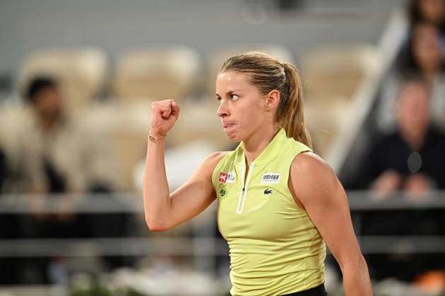 2026 French Open (Roland-Garros) - Day 12 PARIS, FRANCE - JUNE 04: Maja Chwalinska of Poland in action against Diana Shnaider (not seen) during their Women s Singles semi-final match on Day Twelve of the 2026 French Open at Roland Garros on June 04, 2026 in Paris, France. Mustafa Yalcin Anadolu Paris France. Editorial use only. Please get in touch for any other usage.  Copyright: x2026xAnadoluxMustafaxYalcinx