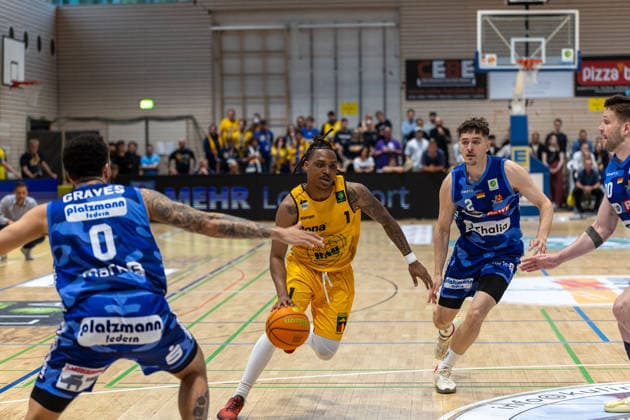 Basketball, 2. BBL, promotion play-off, Bozic Estriche Knights Kirchheim - Phönix Hagen