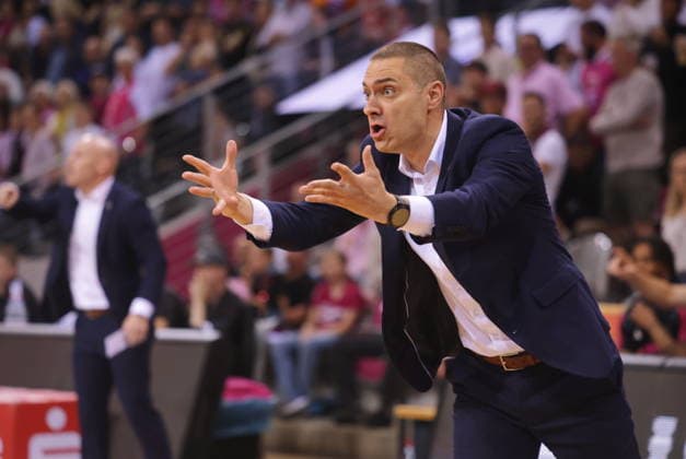 Coach Marko Stankovic, Co-Coach Lionel Bosco Telekom Baskets Bonn vs FC Bayern Munich Munich Basketball Playoffs Semi-Final Game 3 Season 2025 26