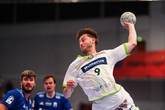 Throw Goal Niklas Theiss HSG Wetzlar, 09 GER, Handball Sport Verein Hamburg vs HSG Wetzlar, Handball, 1 Bundesliga, Matchday 33, Season 2025 2026, 04 06 2026 GER, Handball Sport Verein Hamburg vs HSG Wetzlar, Handball, 1 Bundesliga, Matchday 33, Season 2025 2026, 04 06 2026 Hamburg Copyright: xEibner-Pressefoto MarcelxvonxFehrnx EP_MFN
