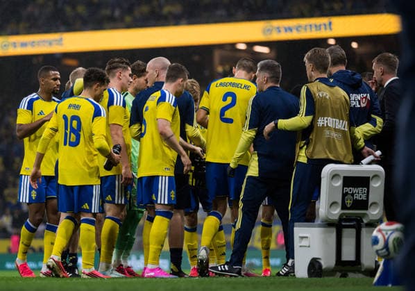 260604 Players of Sweden at cooling break during the international friendly football match between Sweden and Greece on June 4, 2026 in Stockholm Photo Joel Marklund BILDBYRAN kod JM JM0822 bbeng fotboll football soccer fotball träningslandskamp international friendly sverige sweden sverige a grekland greece  Copyright: JOELxMARKLUND BB260604JM038