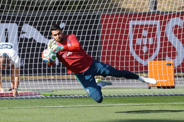 Training of the Portuguese national football team in the football city of Oeiras Portugal, June 4, 2026, in Alges, Portugal goalkeeper Diogo Costa Portugal ,1 Copyright: HMBxMedia FernandoxSoares